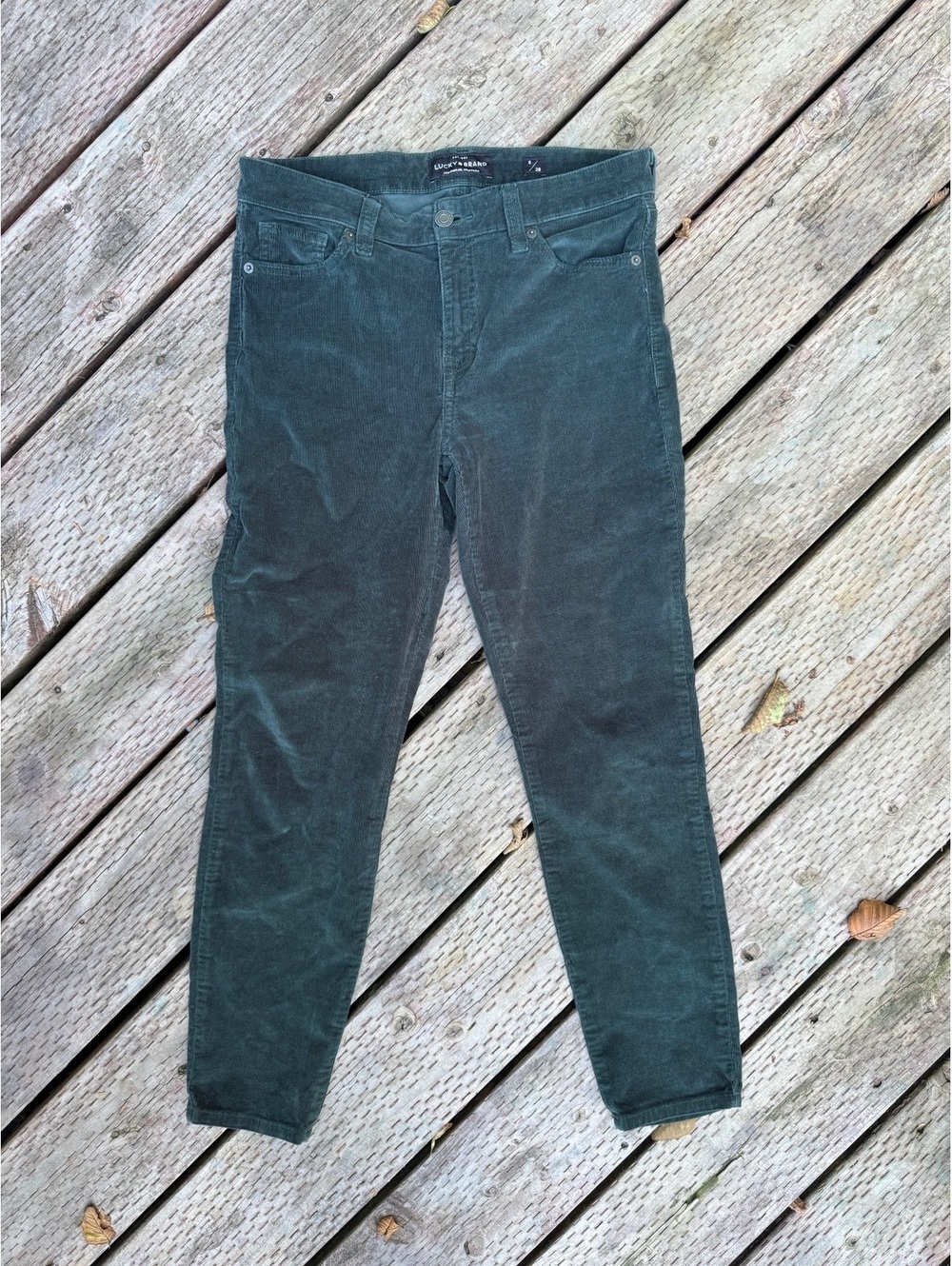 Lucky Brand Ava Skinny Dark Green Corduroy Pants Size 6/28